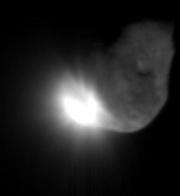 capt.camw21207040937.comet_buster_camw212.jpg